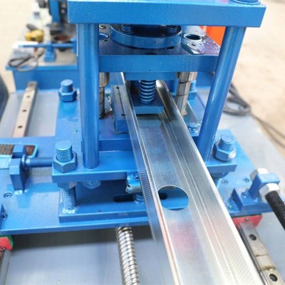 Galvanized Light Gauge Steel Framing Roll Forming Machine With Servo Motor